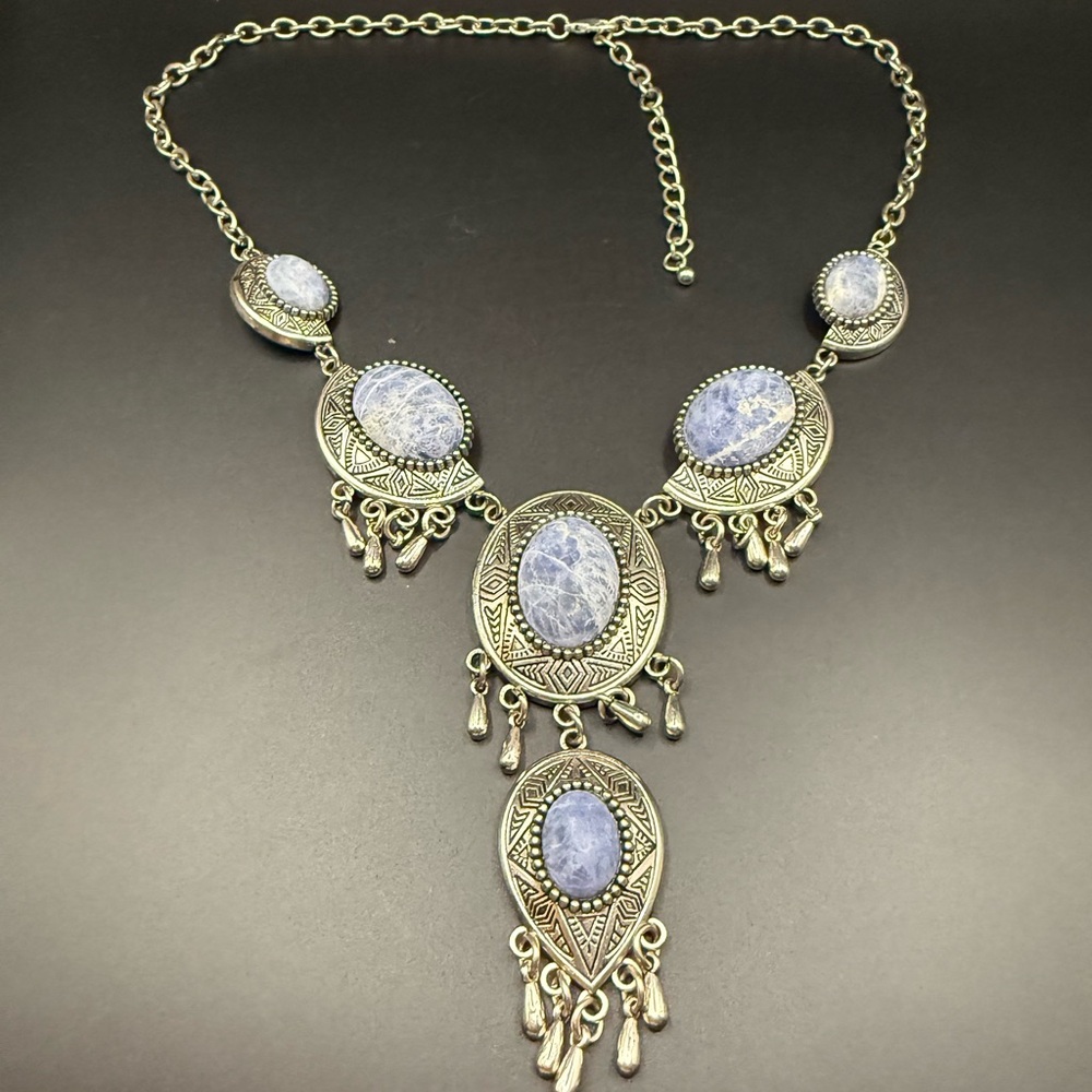 Boho Cowgirl Silver Tone Blue Multi-stone Sodalite Y Statement Necklace